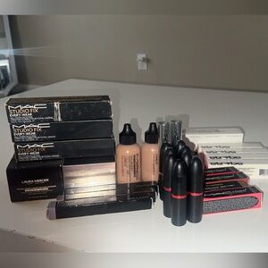 MAC Make Up